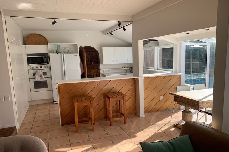 Photo of property in 94 Kowhai Road, Campbells Bay, Auckland, 0630