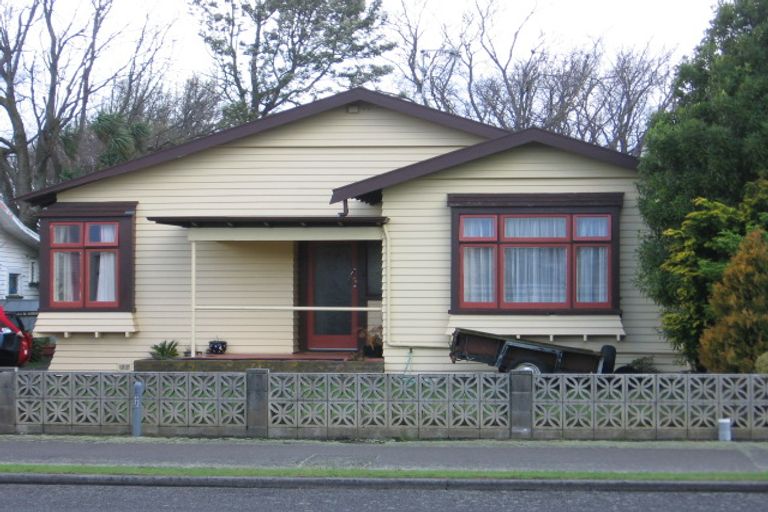 Photo of property in 15 Marne Street, Hokowhitu, Palmerston North, 4410