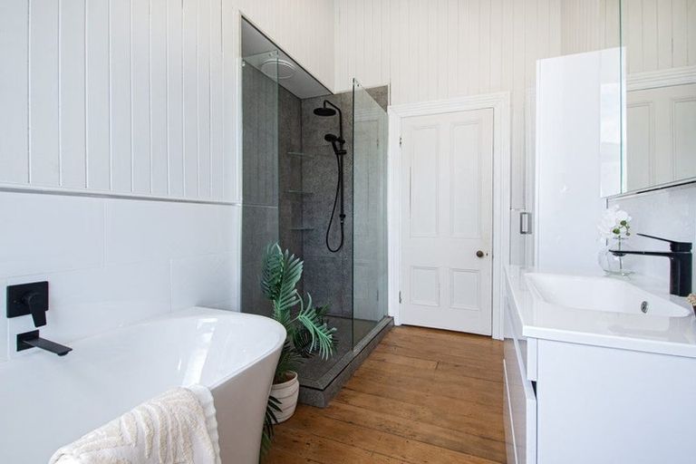 Photo of property in 24a Third Avenue, Avenues, Whangarei, 0110