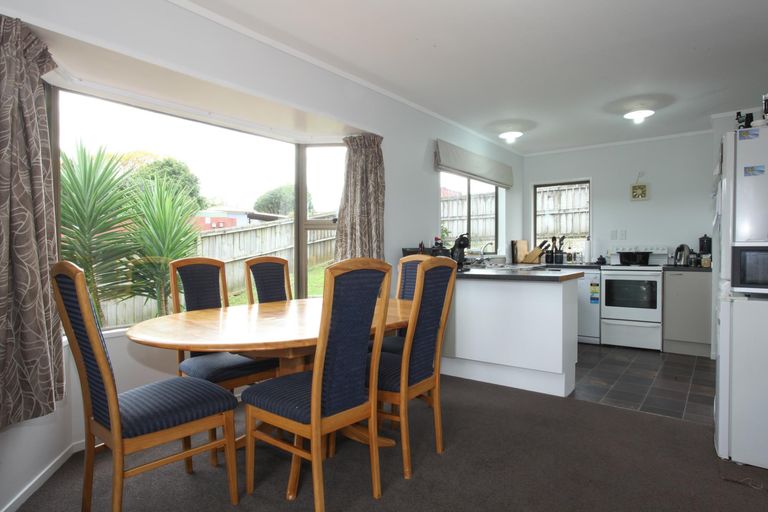 Photo of property in 3 Sunshine Rise, Raglan, 3225