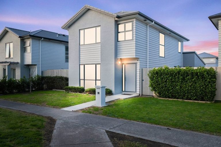 Photo of property in 7 Treestump Road, Takanini, 2112