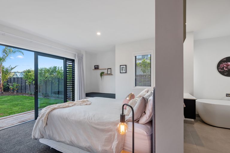 Photo of property in 12 Oystercatcher Lane, Point Wells, Warkworth, 0986