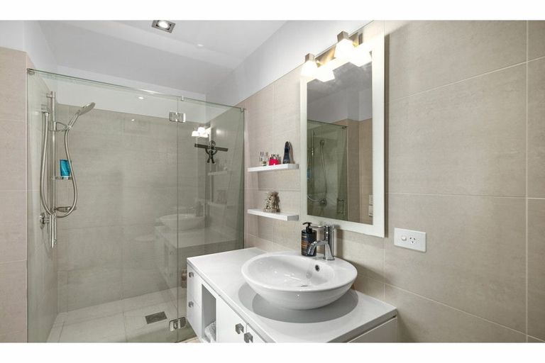 Photo of property in 13b Hart Place, Bridge Hill, Alexandra, 9320