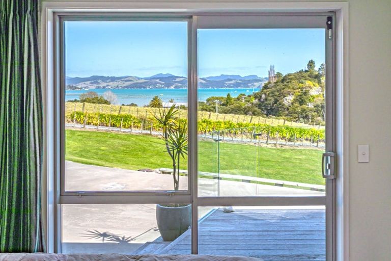 Photo of property in 2886 Long Bay Road, Wyuna Bay, Coromandel, 3581