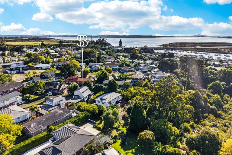 Photo of property in 61a Jaemont Avenue, Te Atatu South, Auckland, 0610