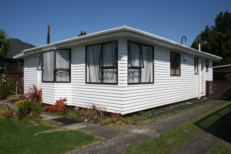Photo of property in 22 Mackenzie Street, Kawerau, 3127