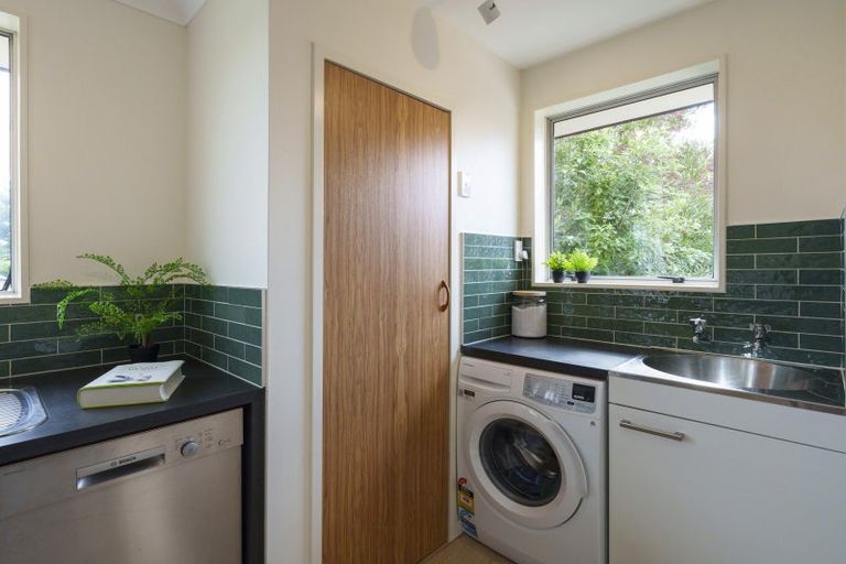 Photo of property in 22 Sandown Crescent, Aranui, Christchurch, 8061