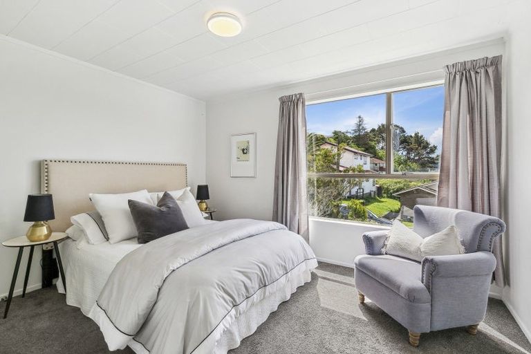 Photo of property in 6a Makatote Grove, Churton Park, Wellington, 6037