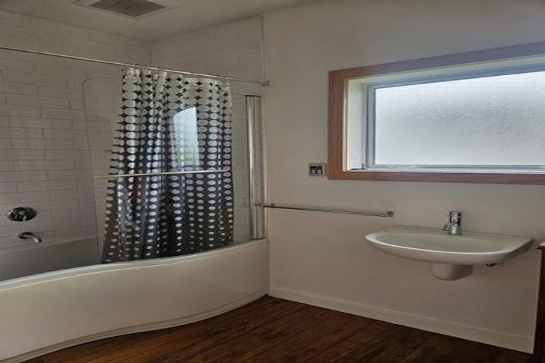 Photo of property in 23 Hassall Street, Parkside, Timaru, 7910