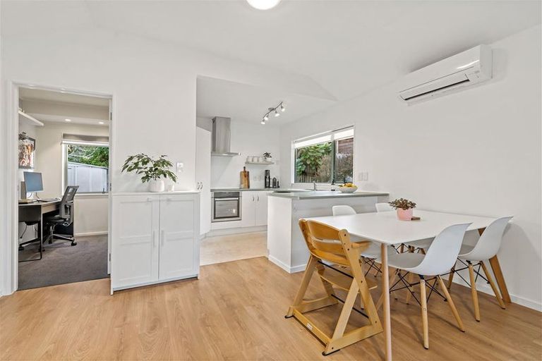 Photo of property in 319a Rangatira Road, Beach Haven, Auckland, 0626