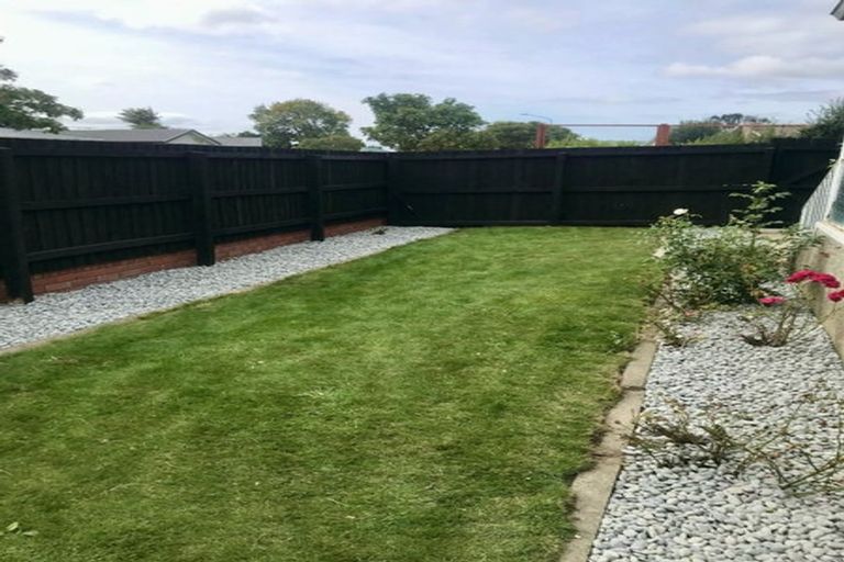 Photo of property in 90 Roberta Drive, Somerfield, Christchurch, 8024