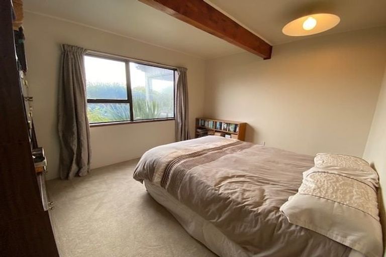 Photo of property in 35 Redwing Street, Browns Bay, Auckland, 0630