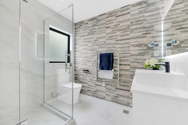 Photo of property in 4 Sagitta Drive, Flat Bush, Auckland, 2019