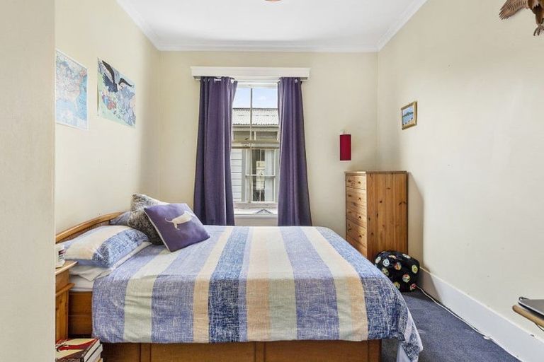 Photo of property in 8 Park Street, Thorndon, Wellington, 6011