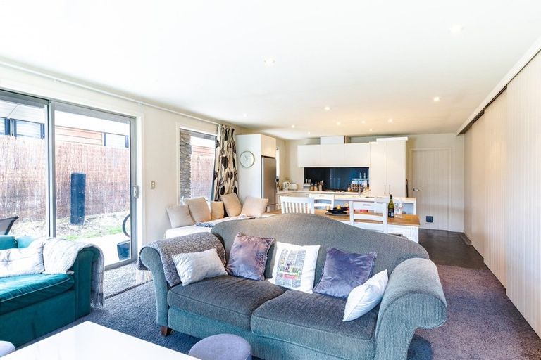 Photo of property in 20 Lochburn Avenue, Glenorchy, 9372