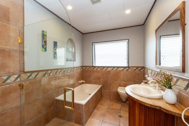 Photo of property in 5 Symons Street, Parkvale, Hastings, 4122