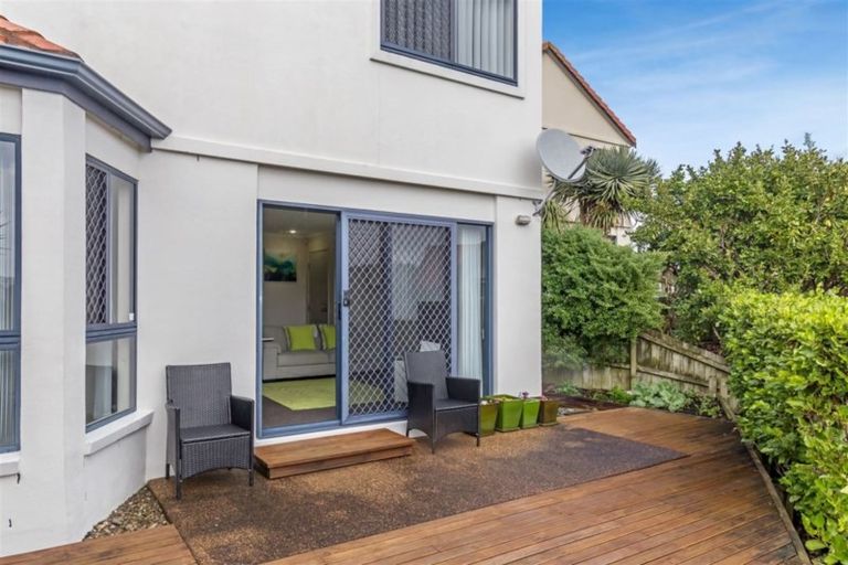 Photo of property in 6c Voyager Drive, Gulf Harbour, Whangaparaoa, 0930