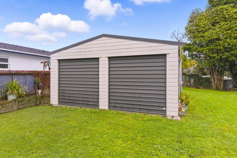 Photo of property in 362 Oxford Street, Levin, 5510