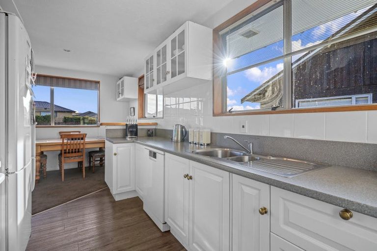 Photo of property in 20 Amberley Beach Road, Amberley, 7410