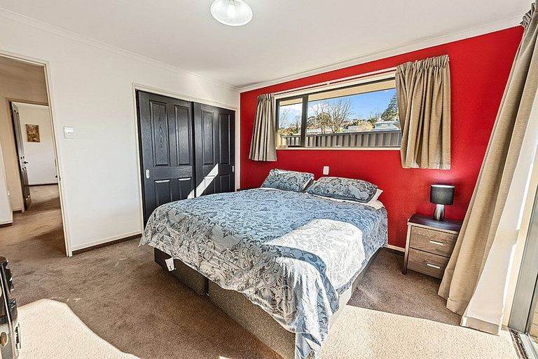 Photo of property in 95a Hokonui Drive, Gore, 9710