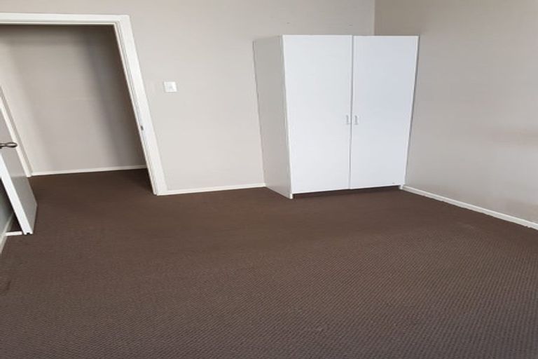 Photo of property in 8 Heretaunga Street, Petone, Lower Hutt, 5012