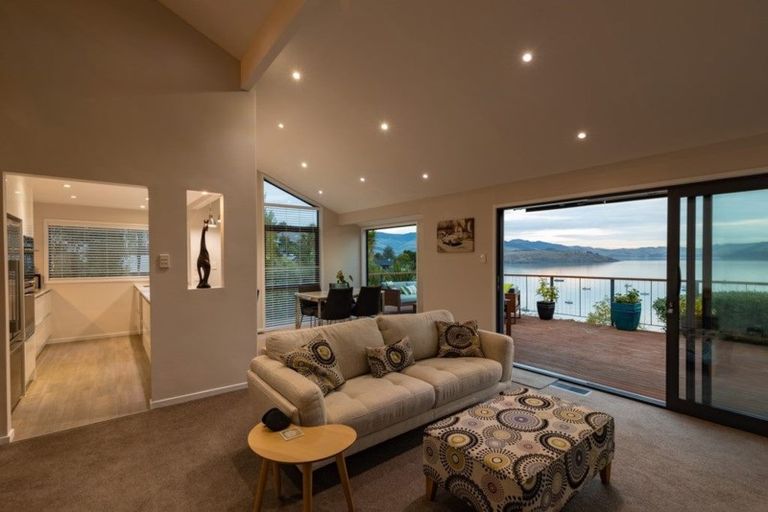 Photo of property in 1 Cass Bay Place, Cass Bay, Lyttelton, 8082