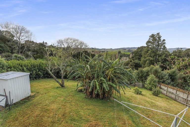 Photo of property in 49 Gorge Road, Maungaturoto, 0520