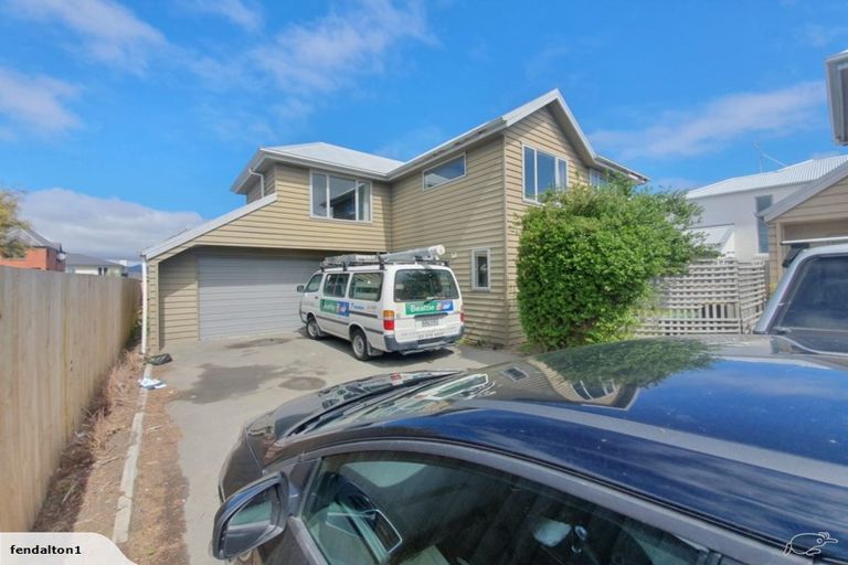 Photo of property in 156 Edgeware Road, Edgeware, Christchurch, 8013