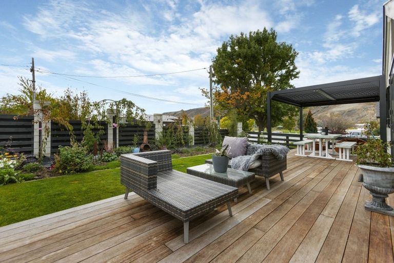 Photo of property in 12 Orient Street, Cromwell, 9310