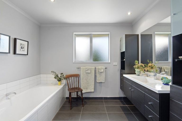 Photo of property in 22 Laings Road, Tinwald, Ashburton, 7775