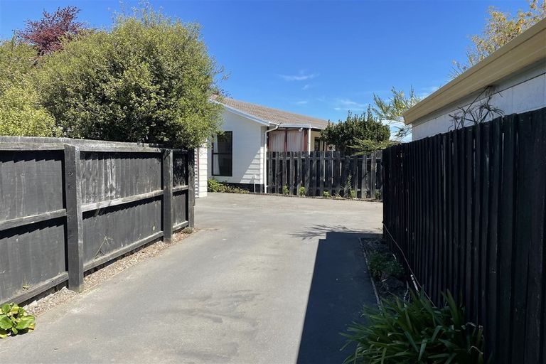 Photo of property in 21a Valecrest Avenue, Parklands, Christchurch, 8083
