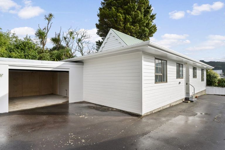 Photo of property in 15 Cargill Street, Karori, Wellington, 6012