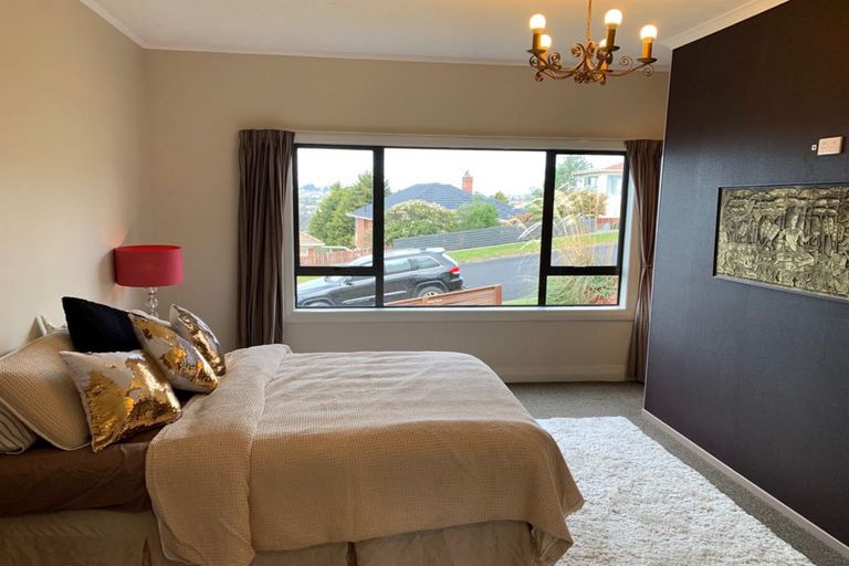 Photo of property in 90 Oakwood Avenue, Maryhill, Dunedin, 9011