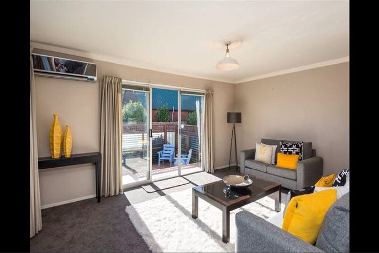 Photo of property in 1/4 Ell Place, Halswell, Christchurch, 8025