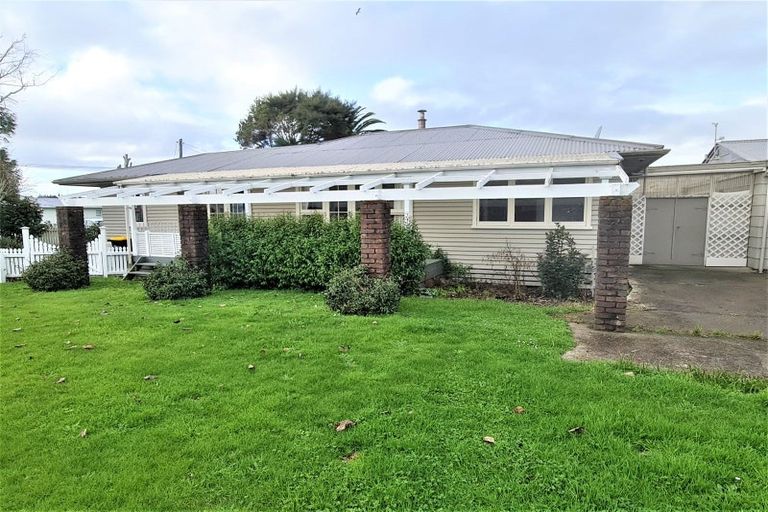 Photo of property in 78 Wakefield Street, Westport, 7825