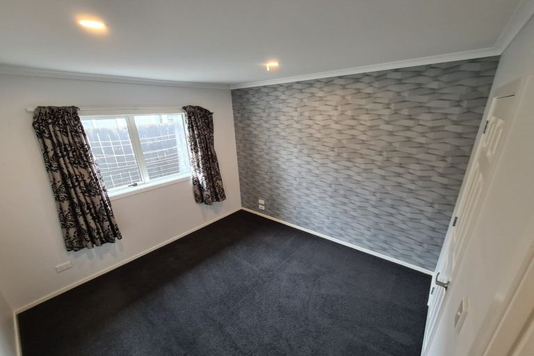 Photo of property in 18 Queens Park Crescent, Frankton, Hamilton, 3204
