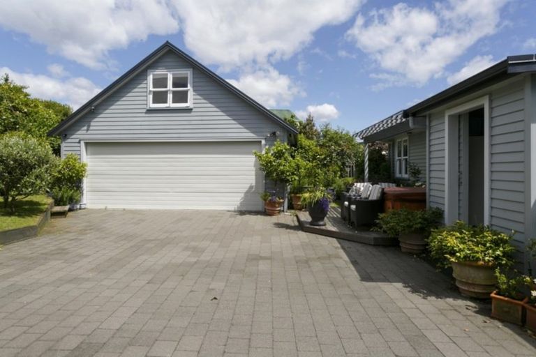 Photo of property in 86 Rokino Road, Hilltop, Taupo, 3330