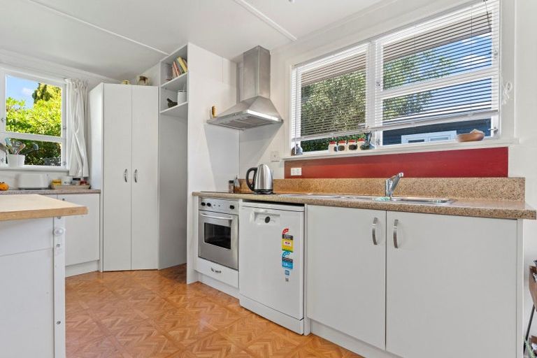 Photo of property in 5 Yule Grove, Greytown, 5712