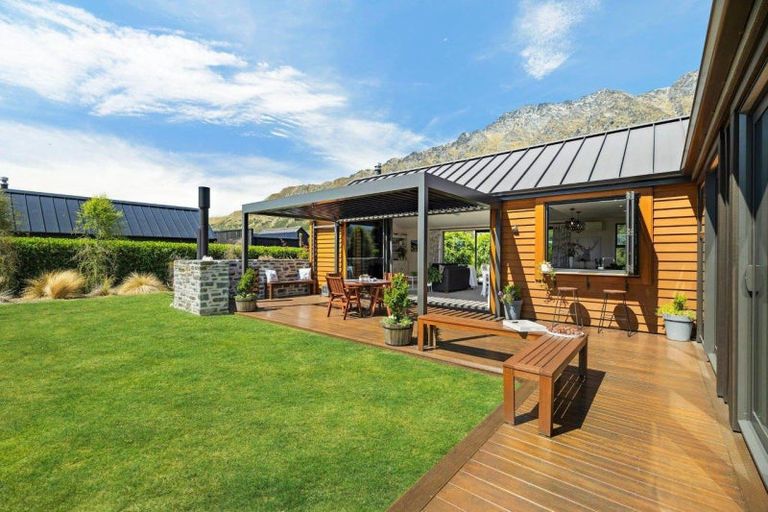 Photo of property in 7 Fife Court, Jacks Point, Queenstown, 9371