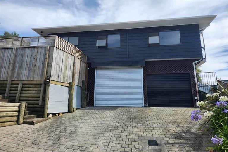 Photo of property in 2/14 Jerningham Street, Enner Glynn, Nelson, 7011