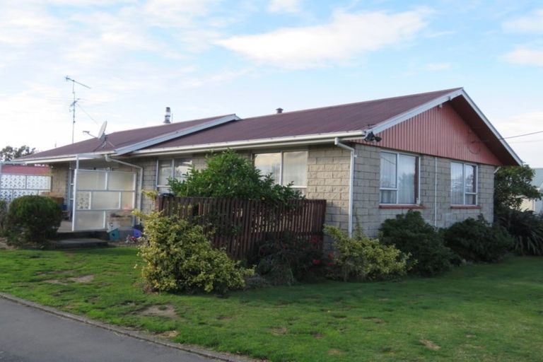 Photo of property in 37 Graham Street, Tinwald, Ashburton, 7700