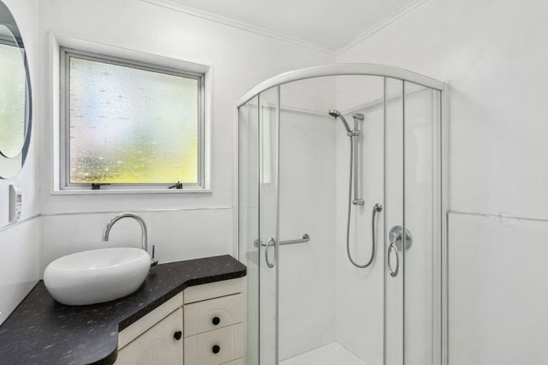 Photo of property in 46 Moana Road, Paraparaumu, 5032