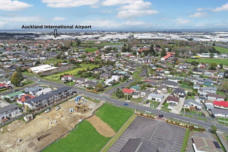 Photo of property in 44 Cape Road, Mangere, Auckland, 2022