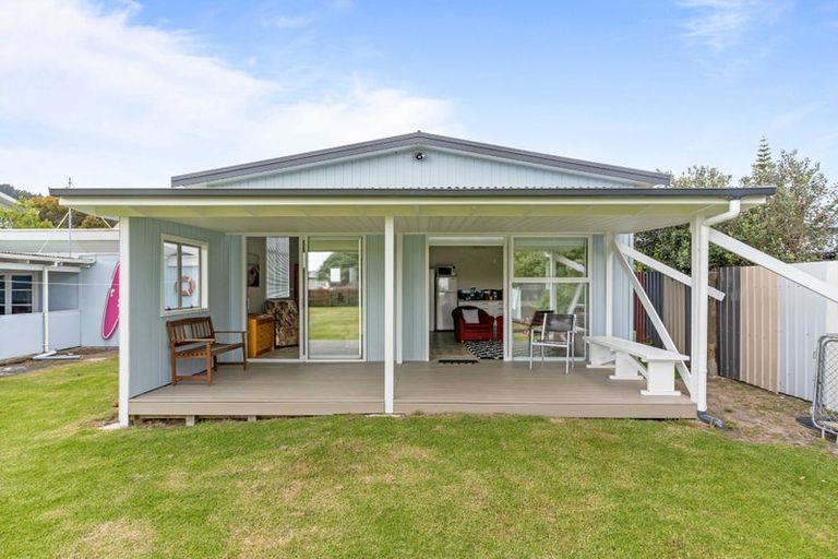 Photo of property in 1002 Port Road, Whangamata, 3620