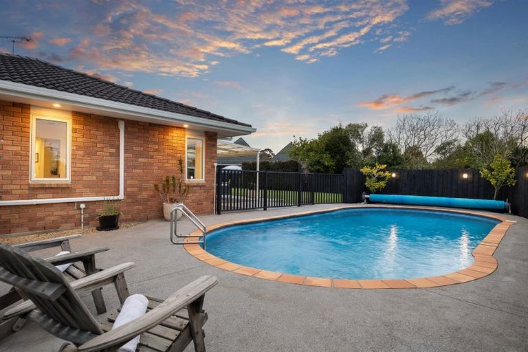 Photo of property in 17a Trigg Road, Huapai, Kumeu, 0810