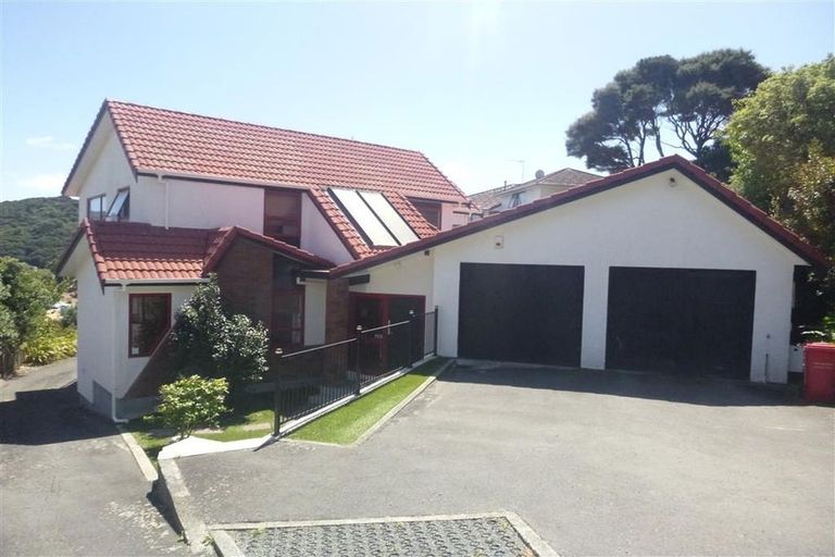 Photo of property in 10 Eclipse Lane, Whitby, Porirua, 5024