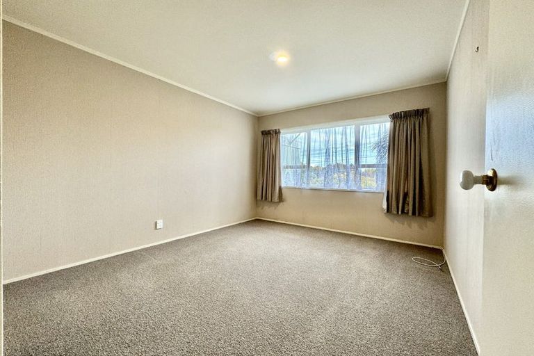 Photo of property in 2/34 Wellington Street, Papakura, 2110