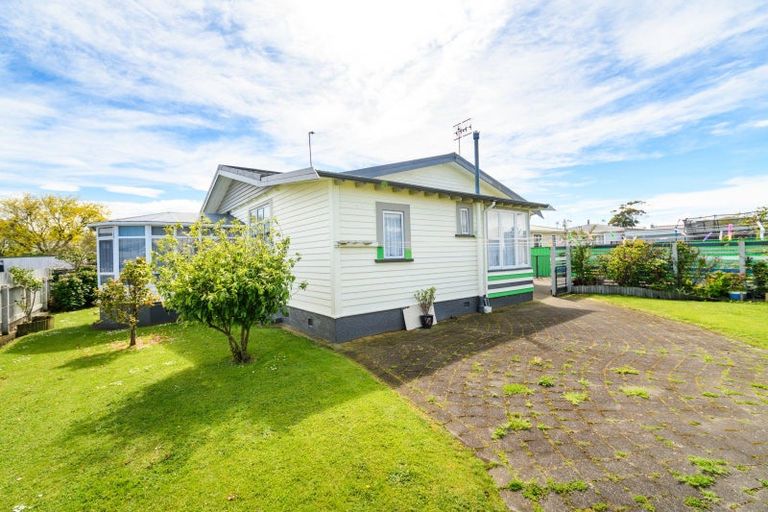 Photo of property in 5 Fairview Avenue, Feilding, 4702