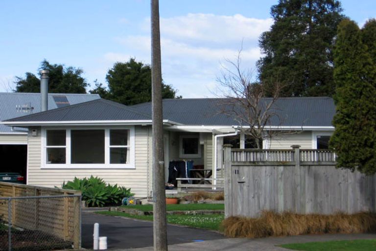 Photo of property in 11 Hartley Place, Awapuni, Palmerston North, 4412
