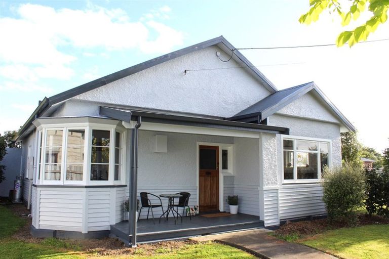 Photo of property in 3 Augustine Street, Waimate, 7924